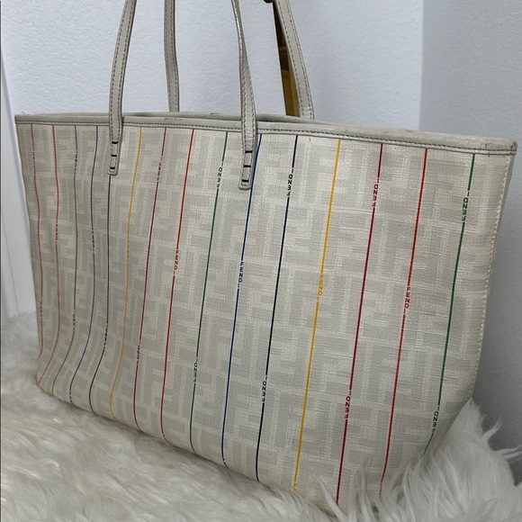 💯Authentic FENDI 
Zucca Spalmati Striped Large Roll Tote White Multicolor🍀 - Picture 4 of 15